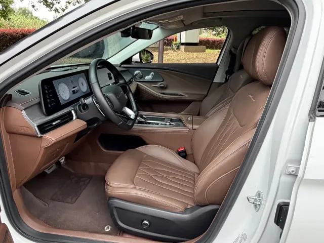 Chery Arrizo 8 — Фото автомобиля 7