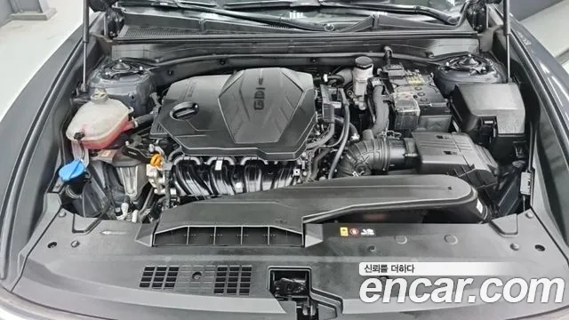 Hyundai Grandeur Grandeur (GN7) 2.5 Бензин 2WD — Фото автомобиля 6