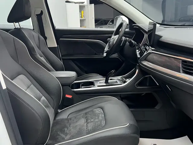 Haval H6 — Фото автомобиля 15