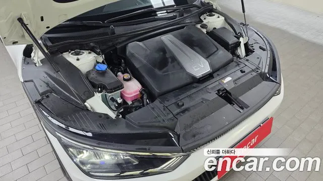 Kia EV6 — Фото автомобиля 9