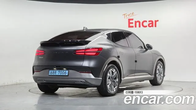 Genesis GV60 — Фото автомобиля 2