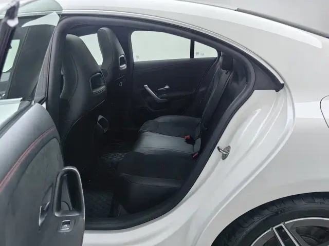 Mercedes-Benz CLA-Class — Фото автомобиля 15