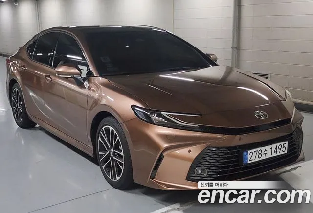 Фотография автомобиля — Toyota Camry XV80