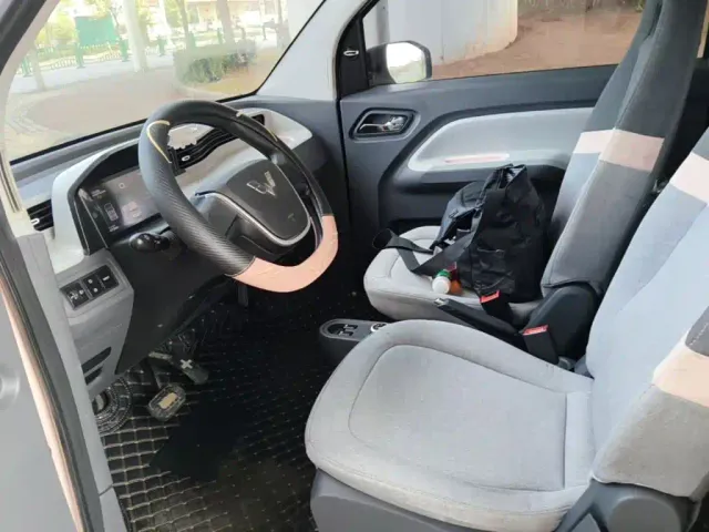 Wuling Hongguang Mini EV — Фото автомобиля 14