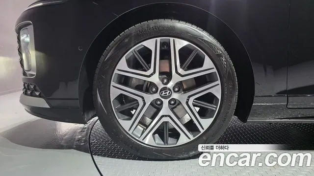 Hyundai Grandeur GN7 — Фото автомобиля 5