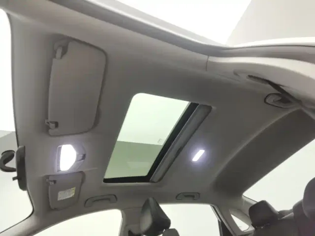 Geely Emgrand — Фото автомобиля 14