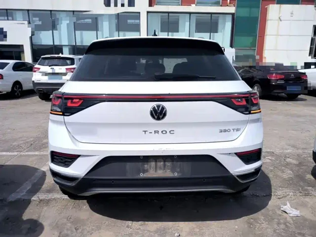 Volkswagen T-Roc — Фото автомобиля 5