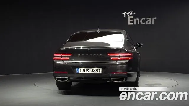 Genesis G80 Бензин 2.5 турбо AWD — Фото автомобиля 4