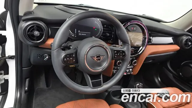 MINI Cooper — Фото автомобиля 12