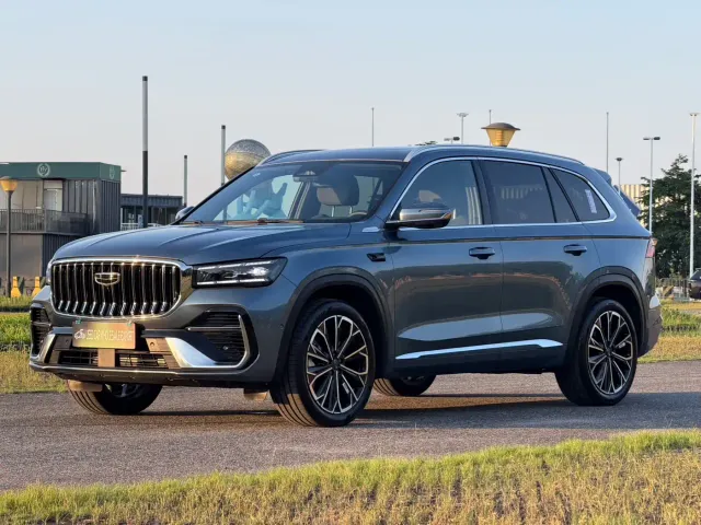 Фотография автомобиля — Geely Xingyue L