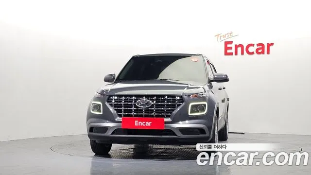 Hyundai Venue — Фото автомобиля 3