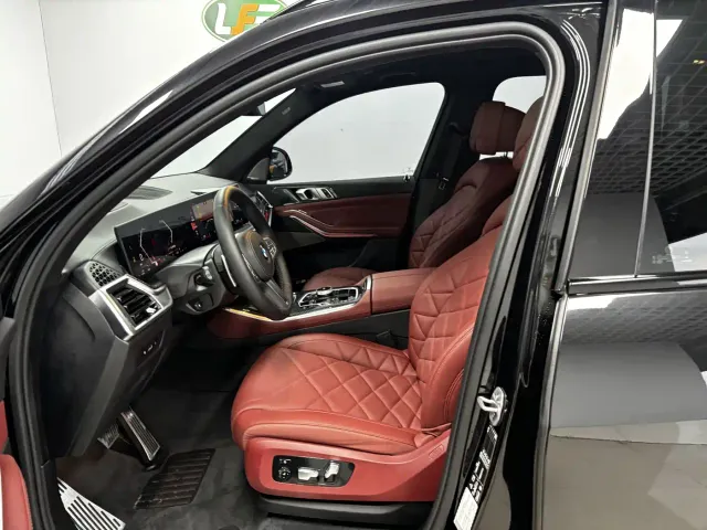 BMW X5 — Фото автомобиля 12