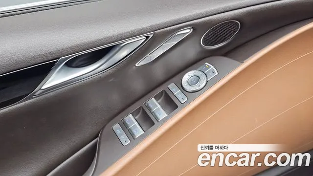 Genesis G80 Бензин 2.5 турбо 2WD — Фото автомобиля 18