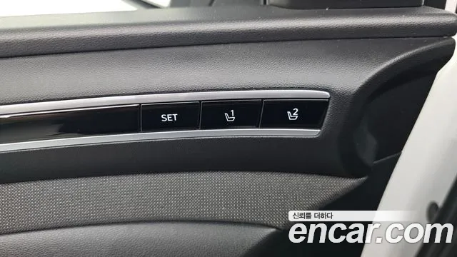 Hyundai Tucson Tucson (NX4) Бензин 1.6 турбо 2WD — Фото автомобиля 27