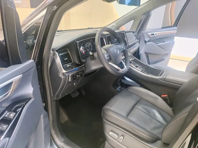 GAC Trumpchi M8 — Фото автомобиля 9