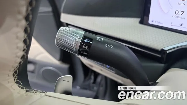 Genesis GV80 — Фото автомобиля 25