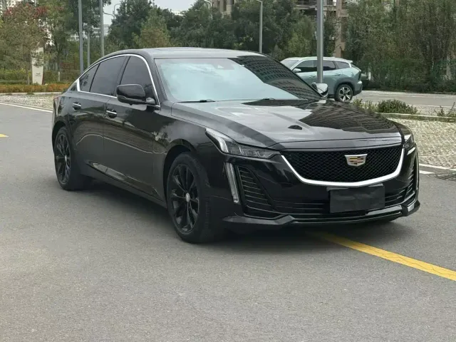 Cadillac CT5 — Фото автомобиля 3