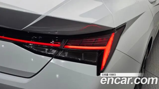 Hyundai Avante CN7 — Фото автомобиля 23