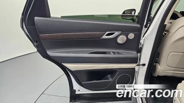 Genesis GV80 2.5T Бензин AWD — Фото автомобиля 23