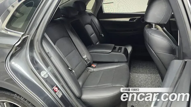 Hyundai Grandeur New — Фото автомобиля 17