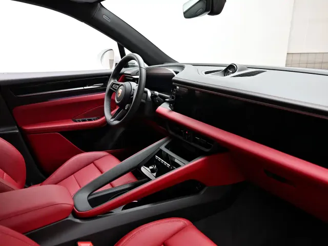 Porsche Macan EV — Фото автомобиля 12