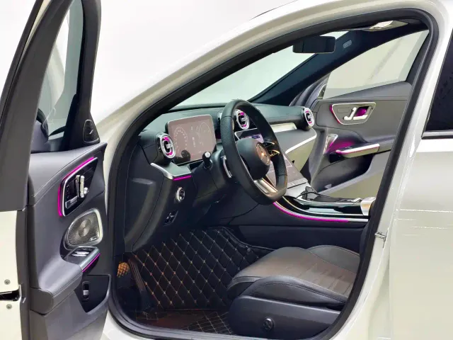 Mercedes-Benz C-Class — Фото автомобиля 8