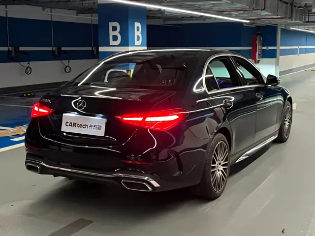 Mercedes-Benz C-Class — Фото автомобиля 11