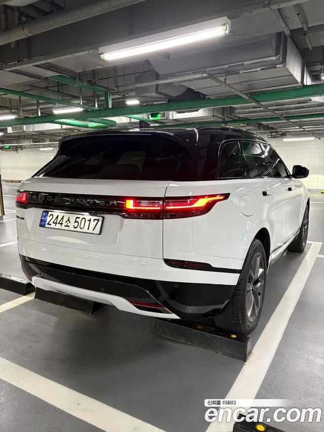 Land Rover Range Rover Velar Range Rover Velar 2.0 P250 Dynamic SE — Фото автомобиля 8