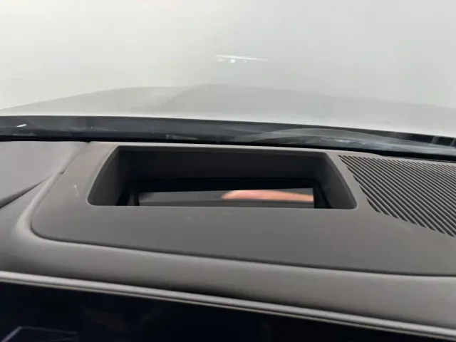 BMW 5 Series — Фото автомобиля 17