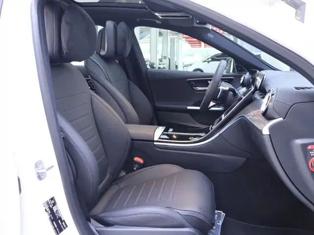 Mercedes-Benz C-Class — Фото автомобиля 21