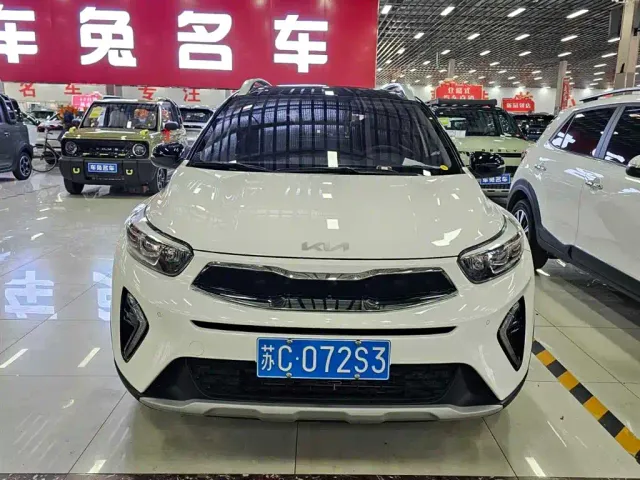 Kia KX1 — Фото автомобиля 2