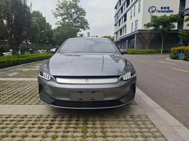 Фотография автомобиля — BYD Qin PLUS
