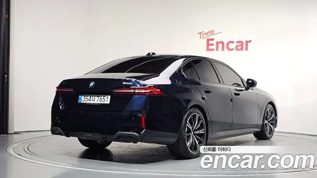 BMW 5-Series 5 серия (G60) 530i xDrive M Sport — Фото автомобиля 2