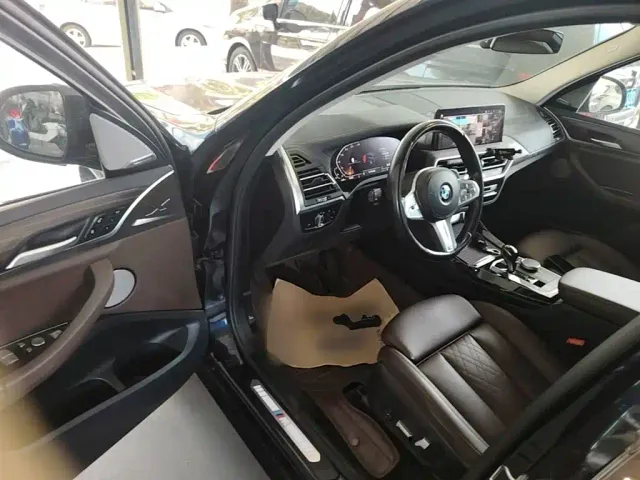 BMW X3 — Фото автомобиля 15