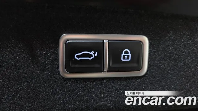 Genesis G80 Бензин 3.5 турбо AWD — Фото автомобиля 17