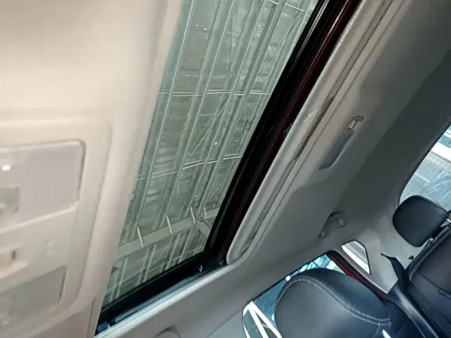 Nissan Tiida — Фото автомобиля 17