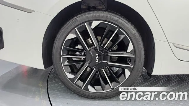 Kia K8 (New) Hybrid — Фото автомобиля 5