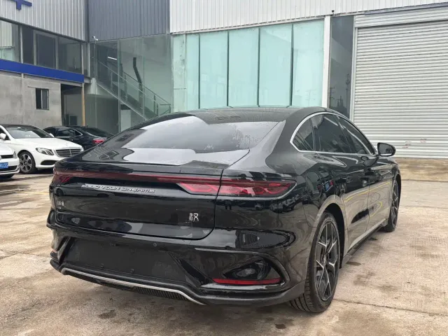 BYD Han — Фото автомобиля 7