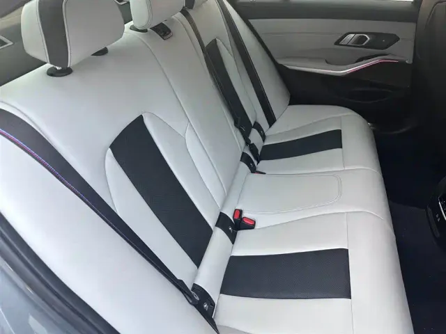 BMW M3 — Фото автомобиля 10