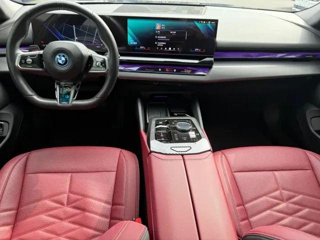 BMW i5 — Фото автомобиля 13