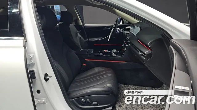 Genesis G80 RG3 — Фото автомобиля 17