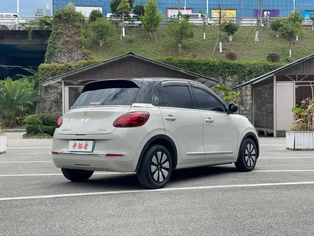 Wuling Bingo — Фото автомобиля 5