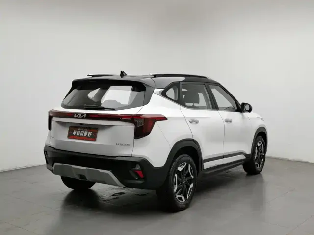 Kia Seltos — Фото автомобиля 2