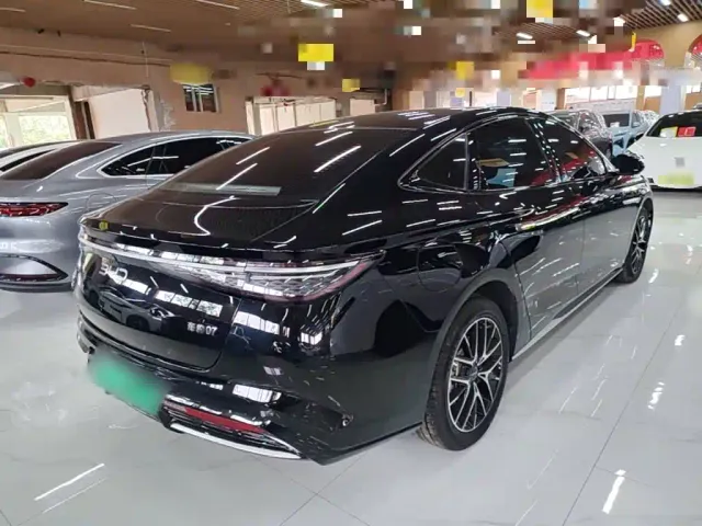 BYD Seal 07 DM-i — Фото автомобиля 6