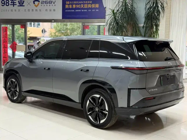 Toyota BoZhi 3X — Фото автомобиля 6
