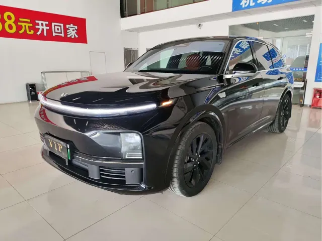 Фотография автомобиля — Li Auto L7