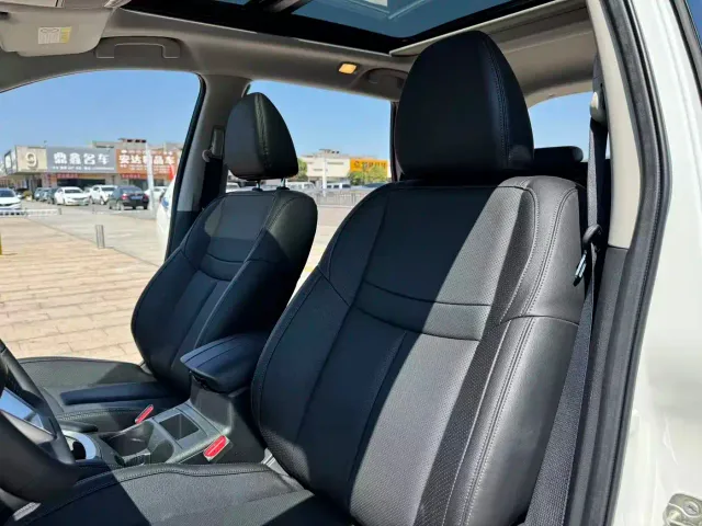 Nissan X-Trail — Фото автомобиля 13