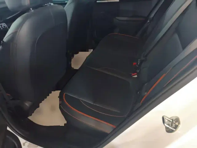 Kia Seltos — Фото автомобиля 16