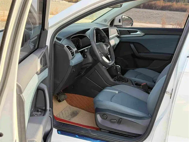 Volkswagen Tharu — Фото автомобиля 7
