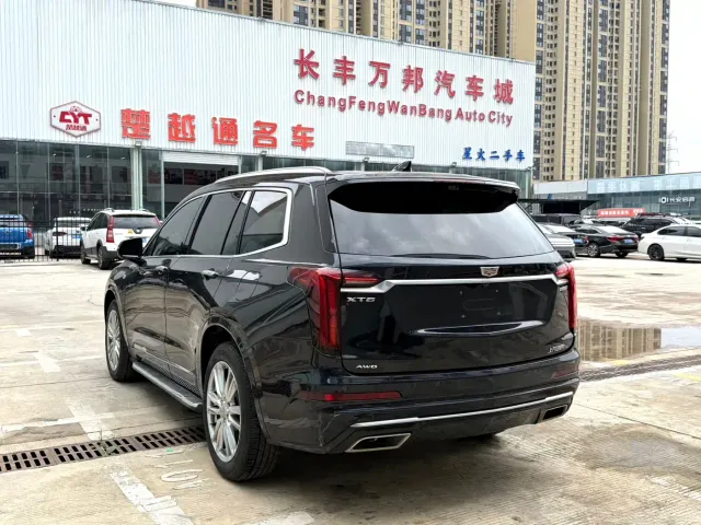 Cadillac XT6 — Фото автомобиля 9
